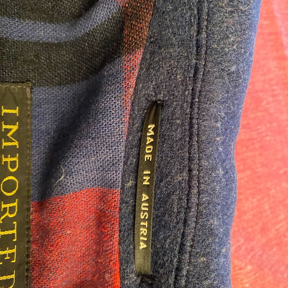 Men’s Toggle Coat from Austria - small - Picture 8 of 9
